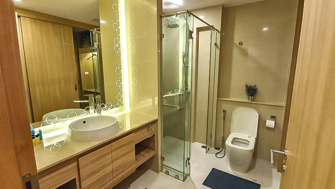 picture The Riviera Wongamat Condo for Rent 1Bedroom Sea View - 8/10