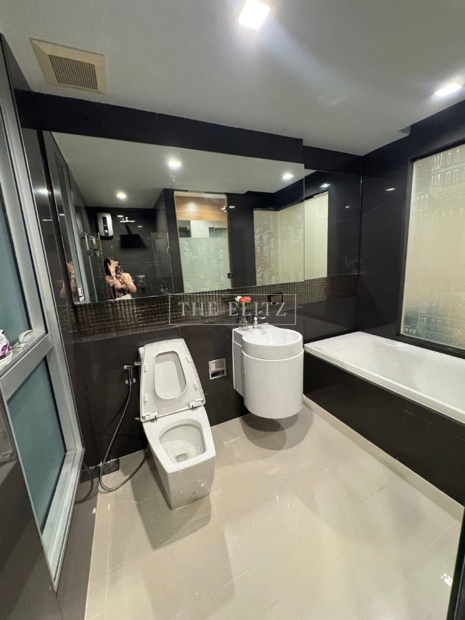 รูป ✨ Rare Corner Unit ! High Floor with panoramic views, pristine "Like-New" condition, and only steps away from BTS On Nut & Tesco Lotus ✨ - รูปที่ 9/23