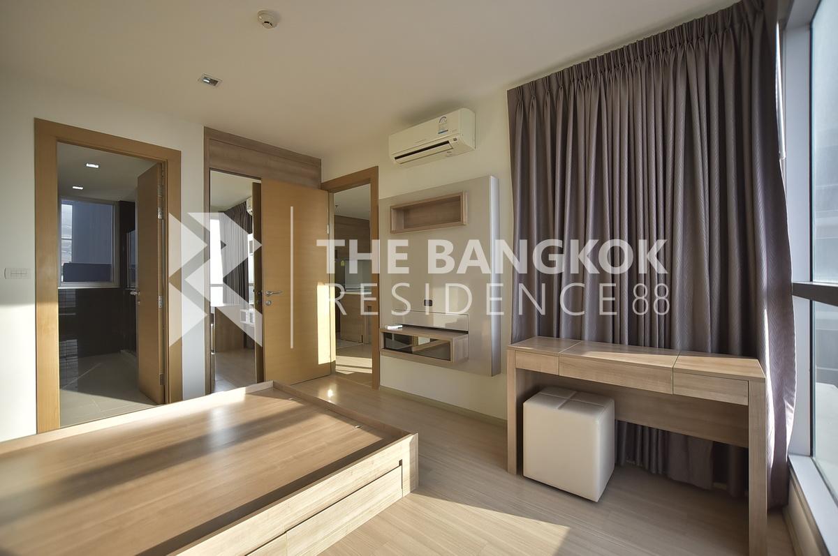 picture RHYTHM Ratchada-Huaikhwang near MRT Huai Khwang Station Book before anyone else - 9/10