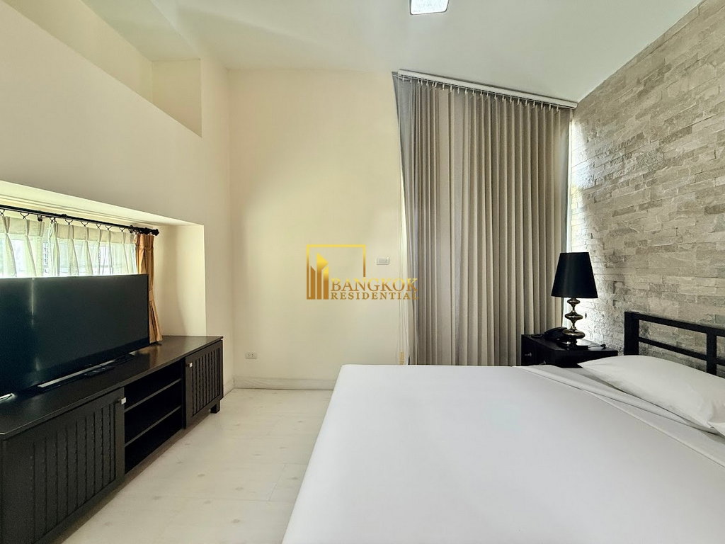 picture Spacious 3 Bed Duplex Serviced Apartment in Sukhumvit 33 - BR30442SA - 22/38