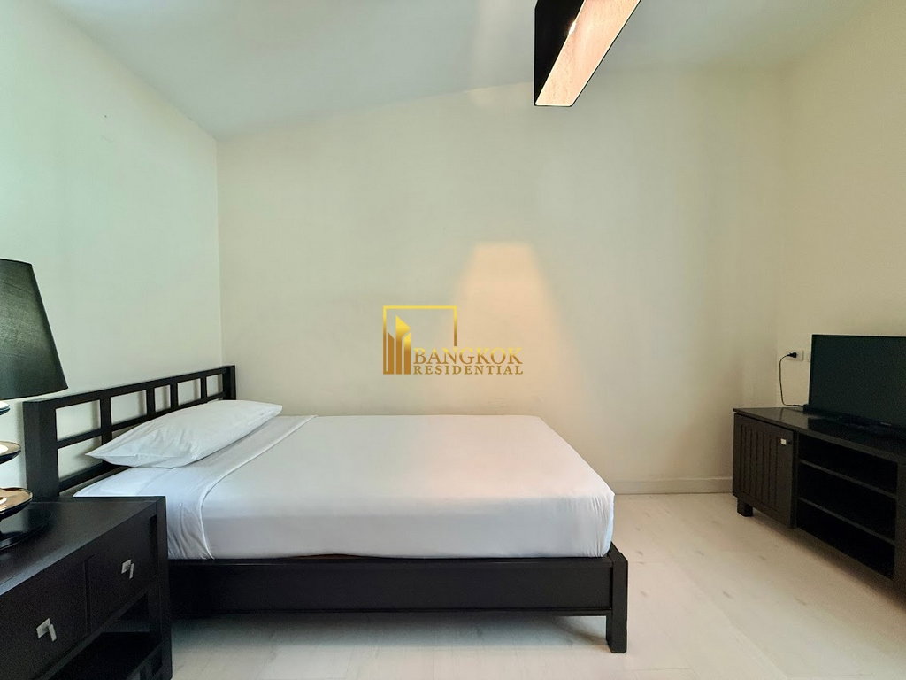 picture Spacious 3 Bed Duplex Serviced Apartment in Sukhumvit 33 - BR30442SA - 25/38