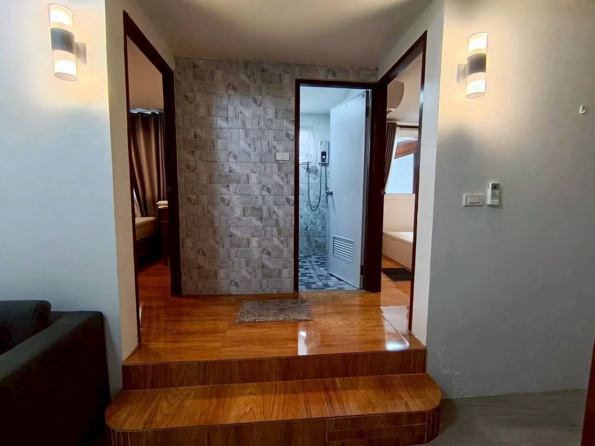 รูป 🏡 บ้านให้เช่า บ้านชั้นเดียว รีโนเวทใหม่ พร้อมเฟอร์นิเจอร์ ในตัวเมือง ทำเลดีมาก เดินทางสะดวก ใกล้เซ็นทรัล สนามบินเชียงใหม่ โรงพยาบาล ร้านสะดวกซื้อ - รูปที่ 7/10