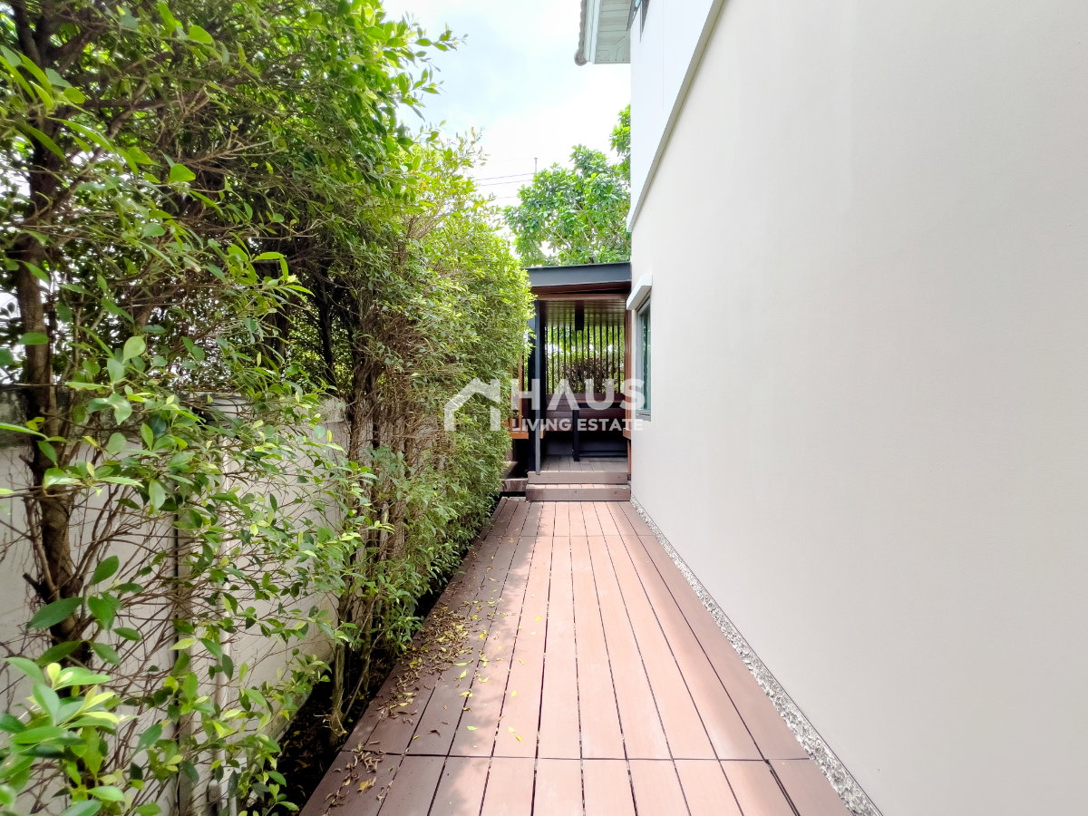 picture Perfect Place Rattanathibet-Saima / 4 Bedrooms #HRP3063 - 12/19
