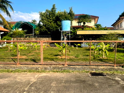 Land for sale Hang Dong Chiang Mai : Land for Sale at Khum Phaya Garden Home, Chiang Mai