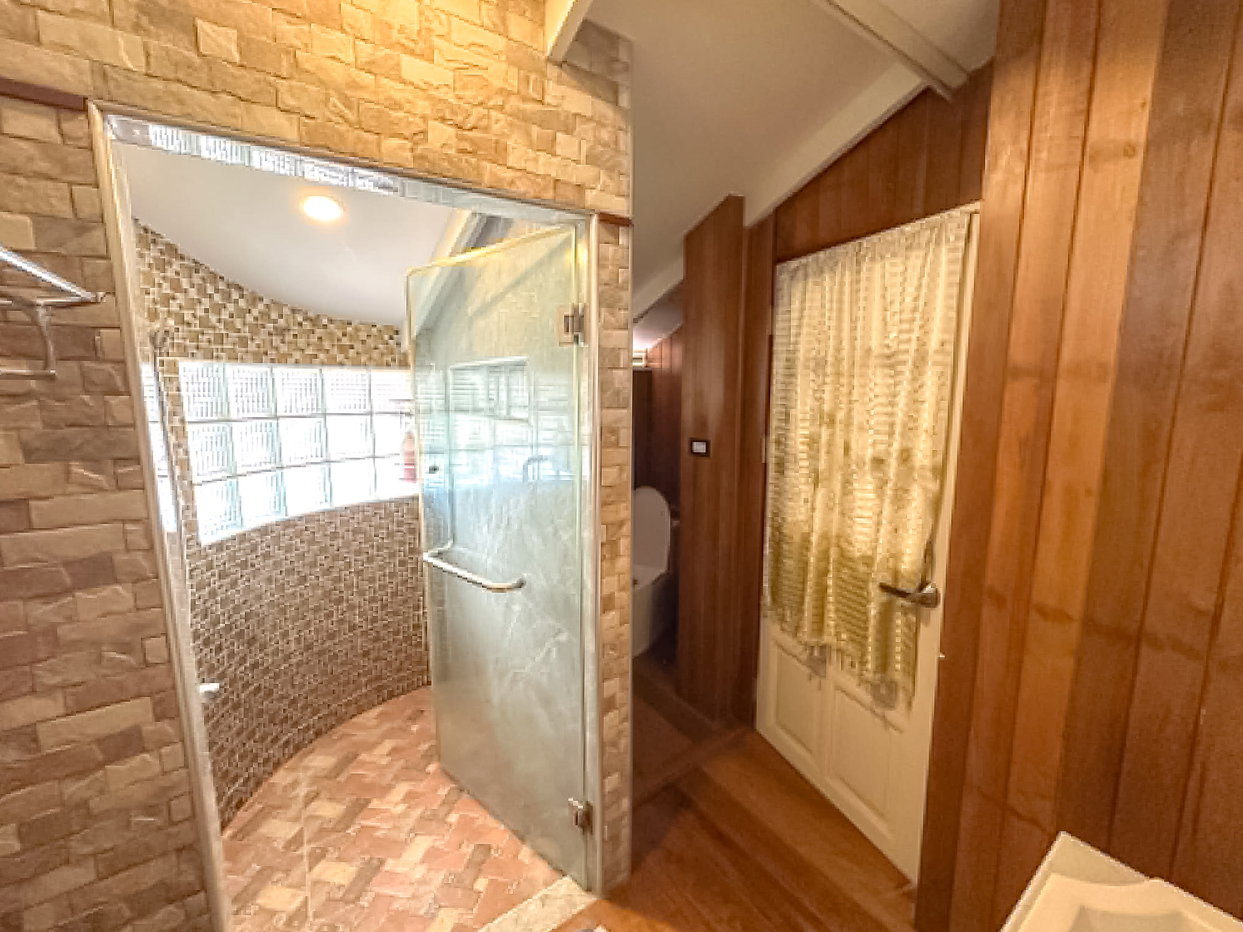 รูป Rustic Mediterranean Style House for Sale Near Jomtien Beach - รูปที่ 12/18