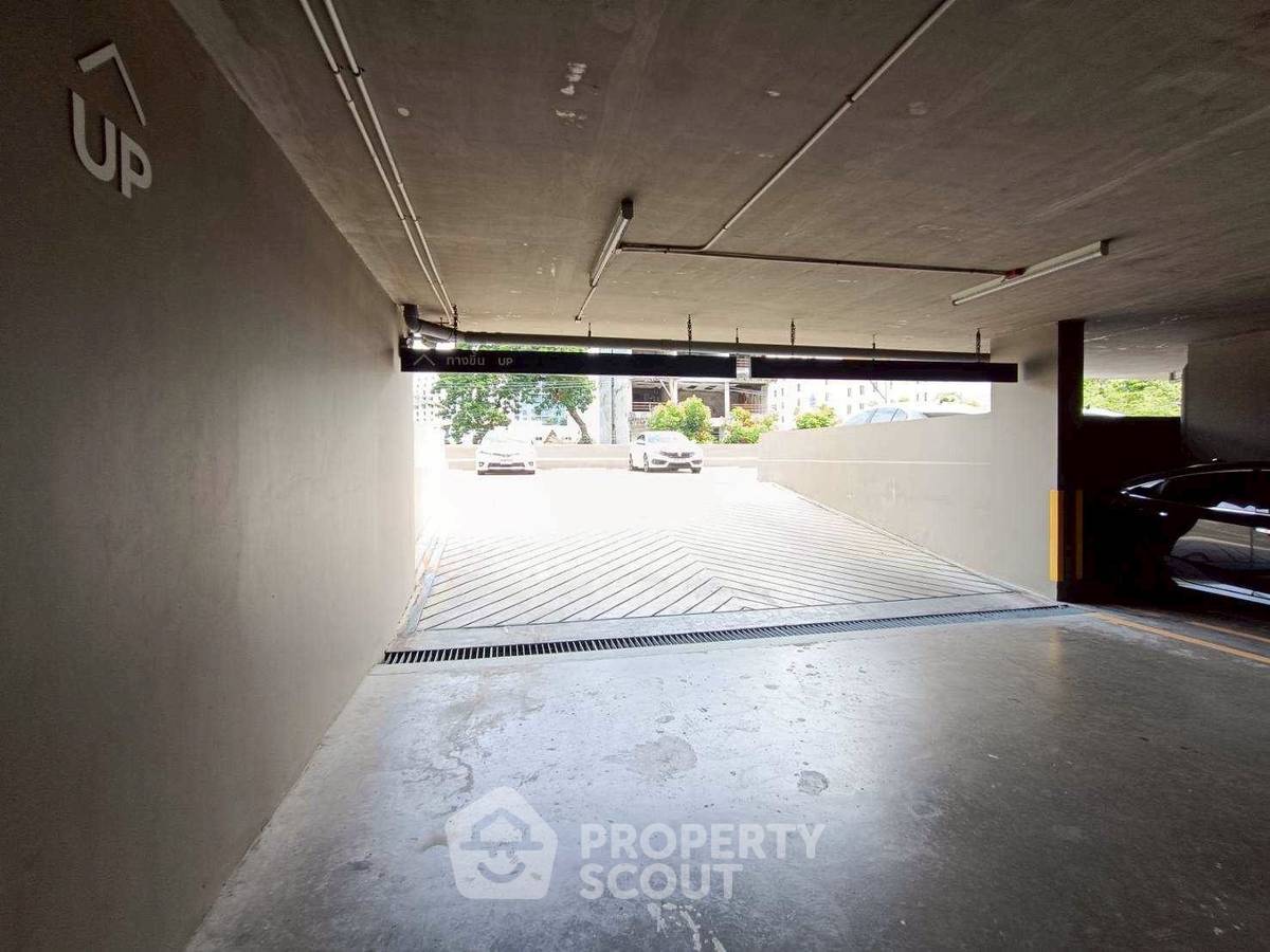 รูป คอนโด 1 ห้องนอน 28 ตร.ม. ขาย เมโทรลักซ์ รัชดา ใกล้ MRT ห้วยขวาง (ID 3043876) - รูปที่ 13/14