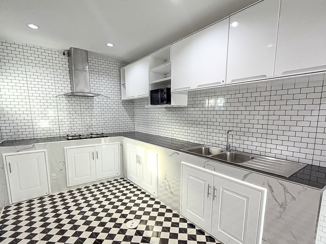 รูป House for Sale Nong Pla Lai East Pattaya 3Bedroom - รูปที่ 7/13
