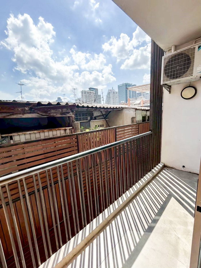 picture For Rent Studio 1 Bathroom | Quad Sathon - 6/6
