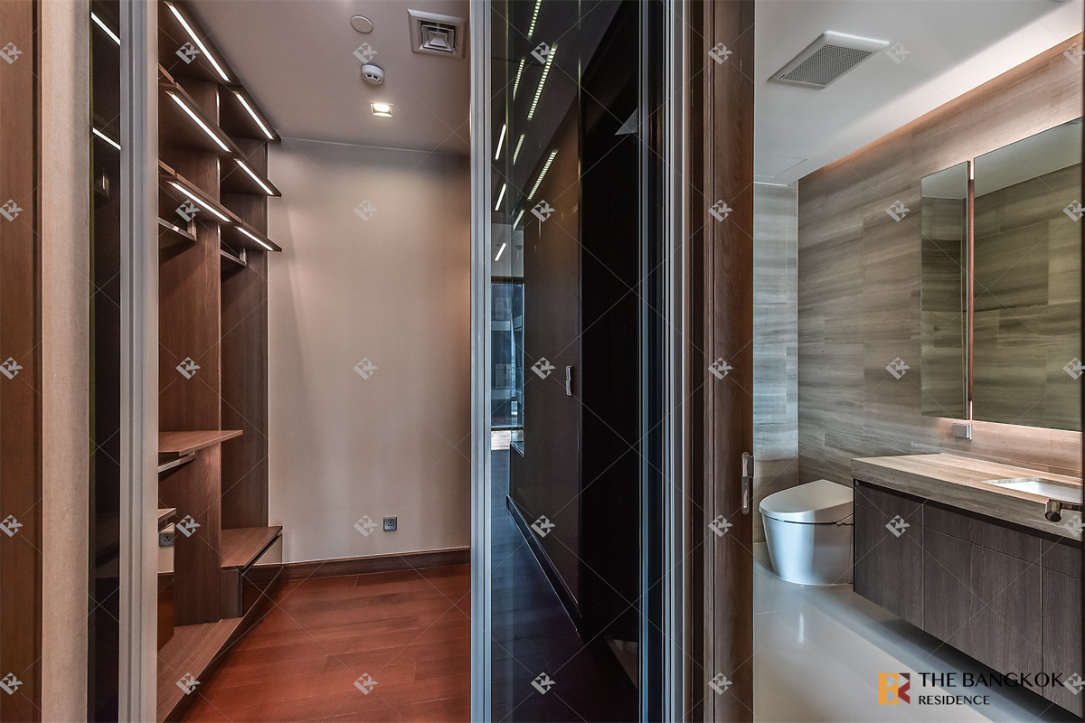 รูป สะดวกสบายกับไลฟ์สไตล์สุด Luxury Q1 Sukhumvit ใกล้ BTS สถานีนานา - รูปที่ 1/10