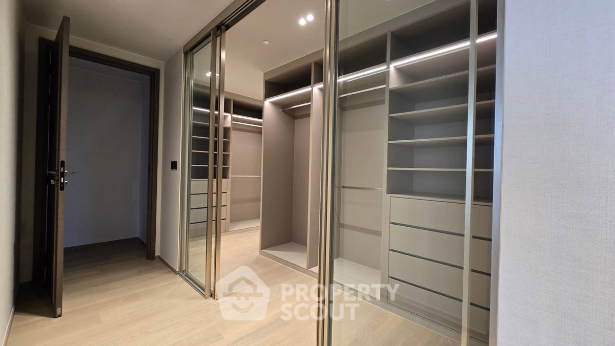 รูป คอนโด 3 ห้องนอน 175 ตร.ม. โทนสัน วัน เรสซิเดนซ์ ใกล้ BTS ชิดลม 300 ม. (ID 3044059) - รูปที่ 9/19