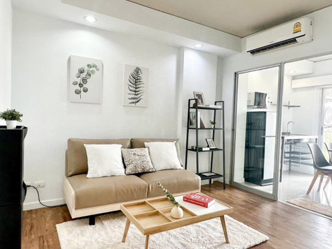Fah Dome                       Condominium