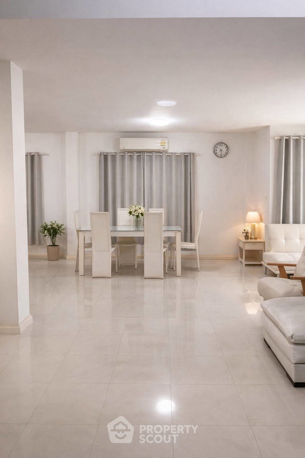 รูป บ้านเดี่ยว 3 ห้องนอน ขาย Perfect Place สุขุมวิท 77-สุวรรณภูมิ (ID 3039764) - รูปที่ 4/8