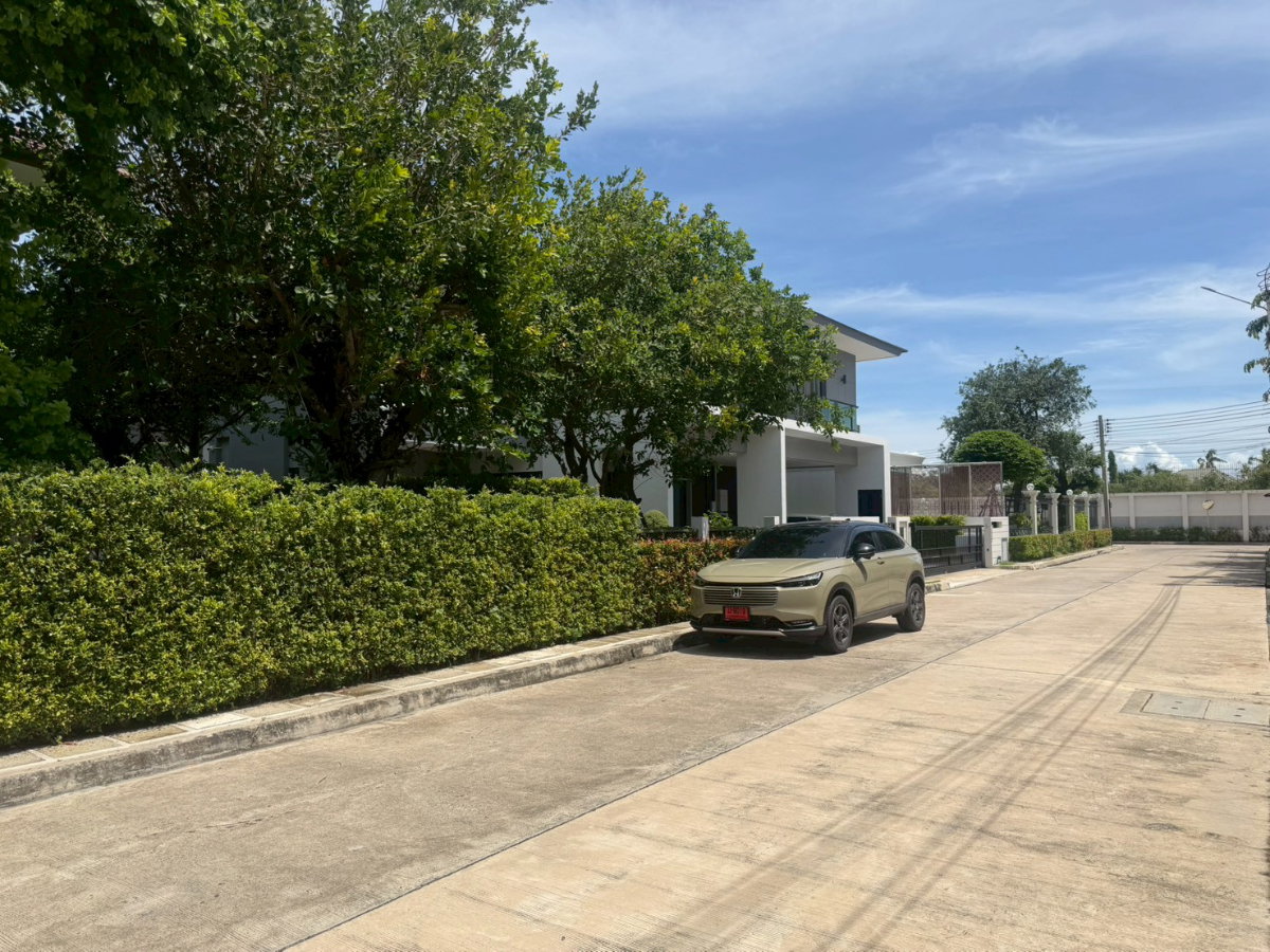 รูป Casalunar Mesto Home หลัง Central Chonburi บ้านแต่งครบ Fully Furnished พร้อมเข้าอยู่ บนสังคมส่วนตัวขั้นสุดเพียง 86 ยูนิต - รูปที่ 40/42