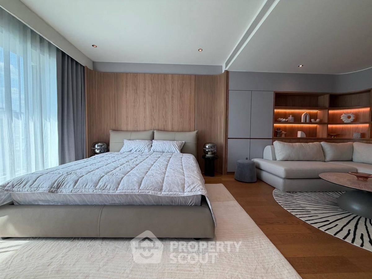 รูป คอนโด 4 ห้องนอน 261 ตร.ม. สำหรับขาย Supreme Legend Condominium ใกล้ MRT คลองเตย (ID 2479425) - รูปที่ 3/3