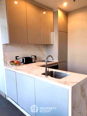 Condos for rent : High-Floor 1-BR 48 Sqm at The Esse At Singha Complex, 100m to MRT Phetchaburi (ID 3044697)