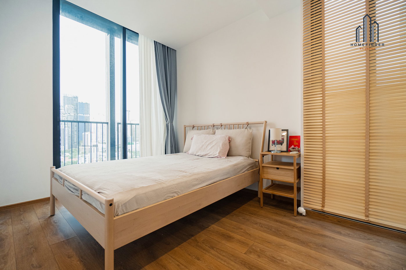 picture Noble BE 33 1 bedroom, for rent - 9/13