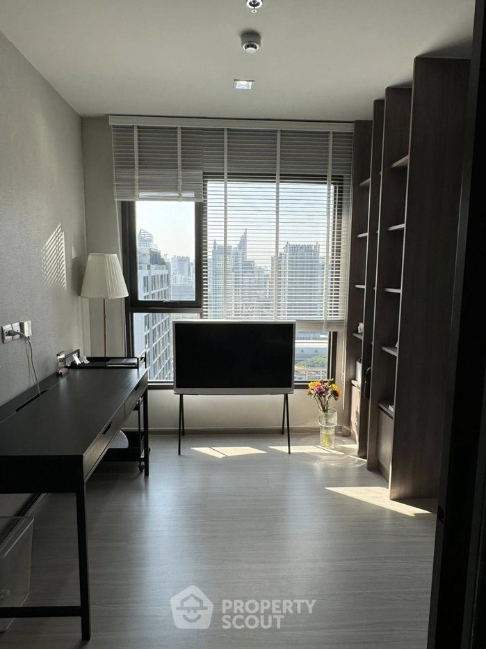 รูป คอนโด 1 ห้องนอน ชั้น 37 ขนาด 35 ตร.ม. ที่ Life Asoke - Rama 9 ใกล้ MRT พระราม 9 300 ม. (ID 3044687) - รูปที่ 3/5