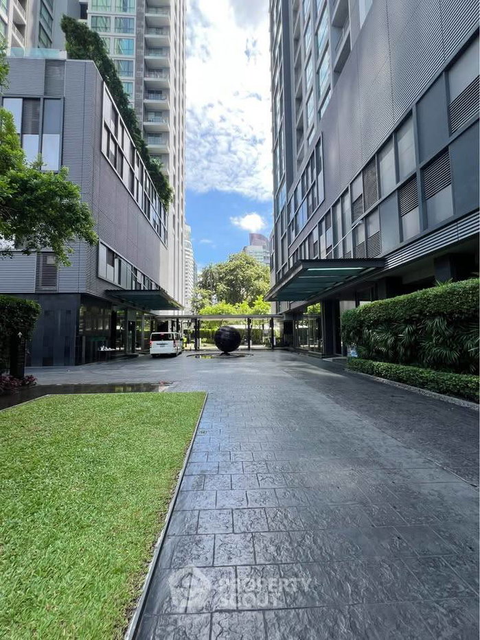 picture 3-BR Condo For Sale At Quattro By Sansiri, BTS Thong Lor (ID 3044705) - 10/12