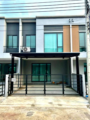 Townhouses for rent Bang Pu Industrial Estate :  Townhouse for rent, Pleno Sukhumvit-Bangna 2. Ready to move in. Interested, please contact Line @goodmanpro or call 0999029192.