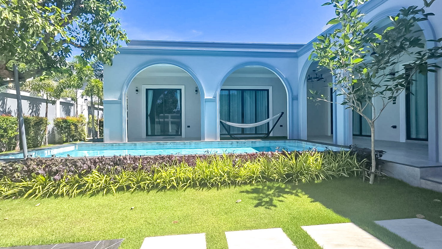 รูป Luxury Pool Villa for Sale Mabprachan East Pattaya 4Bedroom - รูปที่ 16/19