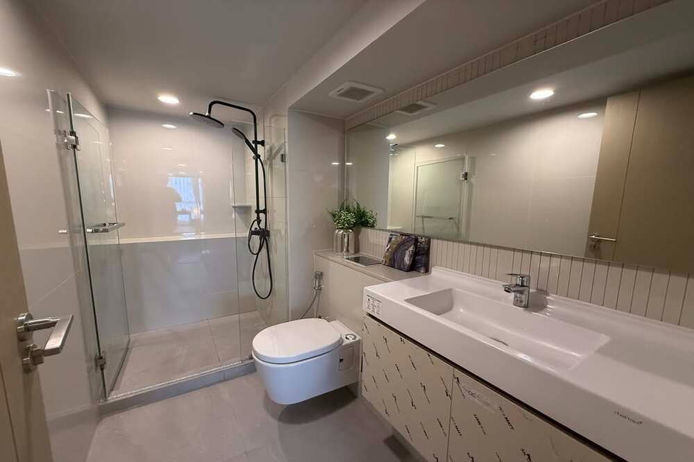 รูป  เช่าด่วน ! Culture Chula, 2 ห้องนอน, 1 ห้องน้ำ Duplex, ชั้นสูง 10++, ห้องหายาก, ทำเลดี!! Code C20260600035 แต่งครบ, สไตล์โมเดิร์น, พร้อมเข้าอยู่📣📣 - รูปที่ 9/9