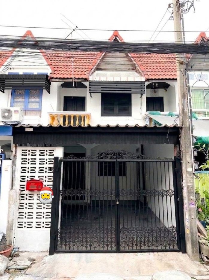 รูป 🏡✨ ให้เช่าทาวน์โฮม 2 ชั้น หมู่บ้านท่าเรือ ซอยวชิรธรรมสาธิต 57 แยก 26 2 ห้องนอน 2 ห้องน้ำ ใกล้ BTS ปุณณวิถี Pet Friendly - รูปที่ 1/8