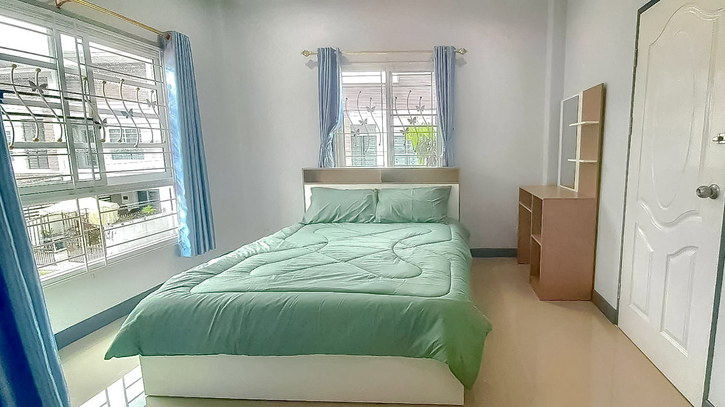 รูป Renovated Corner Townhome for Sale Nong Prue East Pattaya - รูปที่ 5/9