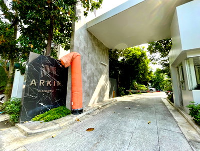 Home office for rent Save One Go Market : Premium 3.5-Storey Home Office for Rent | ARKIN Vibhavadi Prime Vibhavadi Road Location | Only 50 m from Vibhavadi Road | Near Don Mueang Airport 