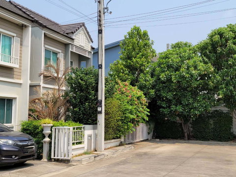 TOWN HOUSE 38.7 Sq.w. Lam Luk Ka Pathumthani for 3.6M