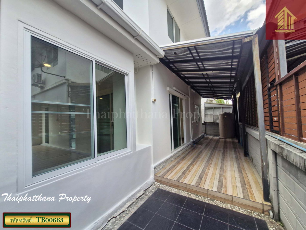 รูป หมู่บ้านคาซ่าวิลล์ บางนา-เทพารักษ์ บ้านแฝดทำเลดี ติดถนนใหญ่ รีโนเวทพร้อมอยู่ - รูปที่ 12/13