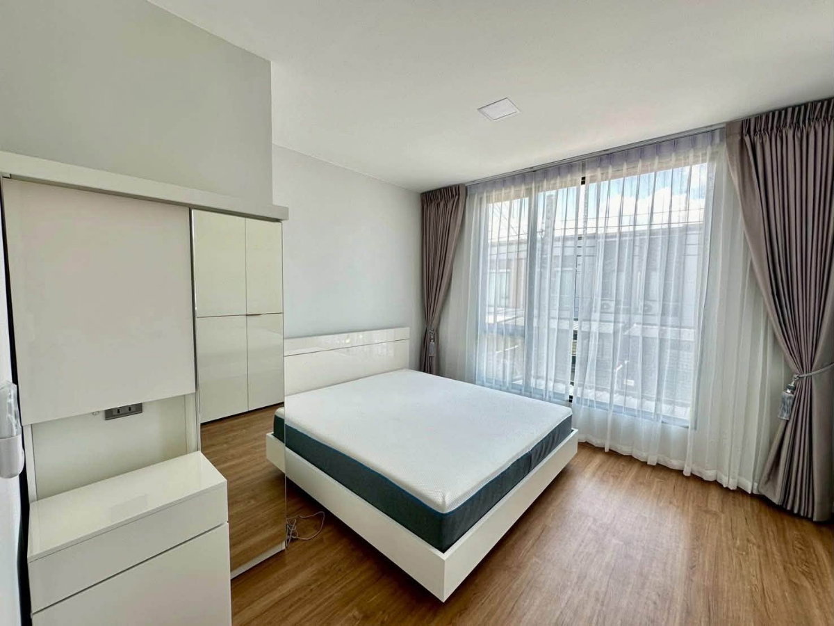 รูป บ้านให้เช่า Townhouse Pleno สุขุมวิท-บางนา 2 พร้อมเข้าอยู่สนใจติดต่อ Line @goodmanpro หรือโทร 0999029 - รูปที่ 6/16