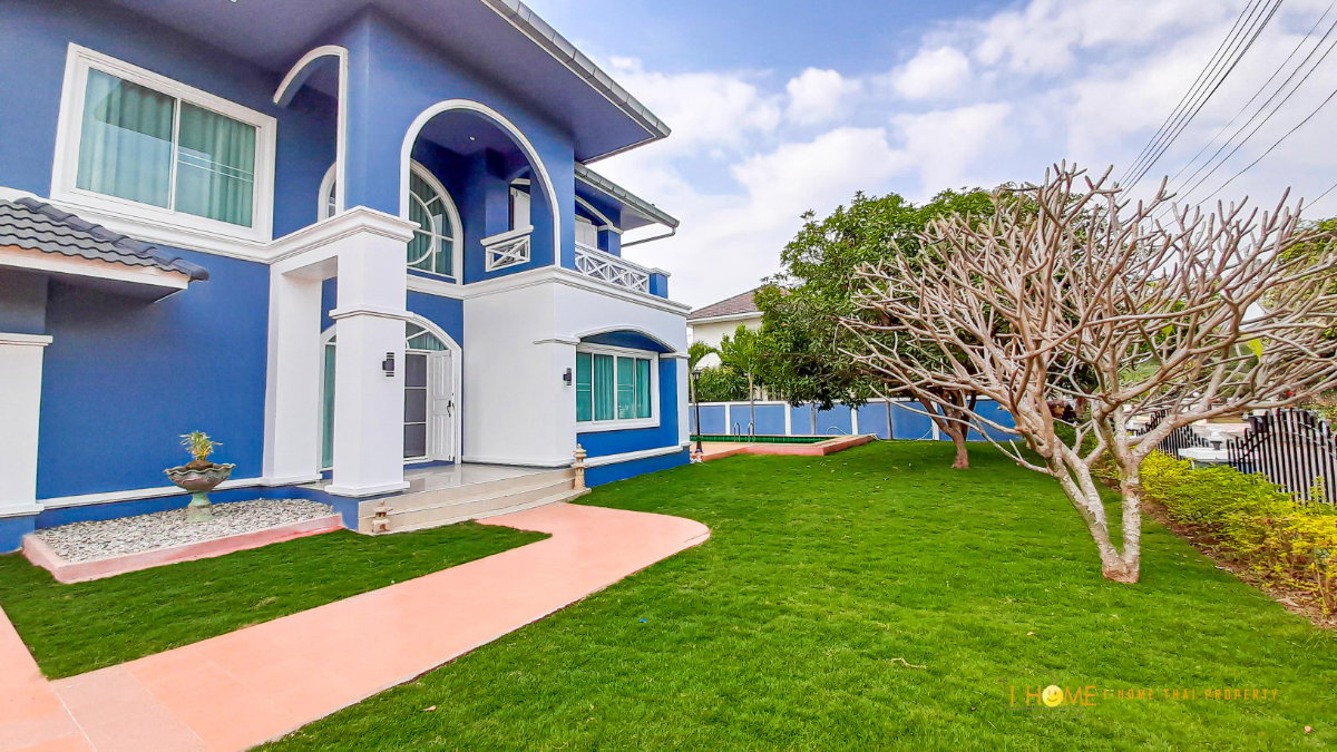 picture 2-Storey Detached House for Rent with Private Swimming Pool - 5/42