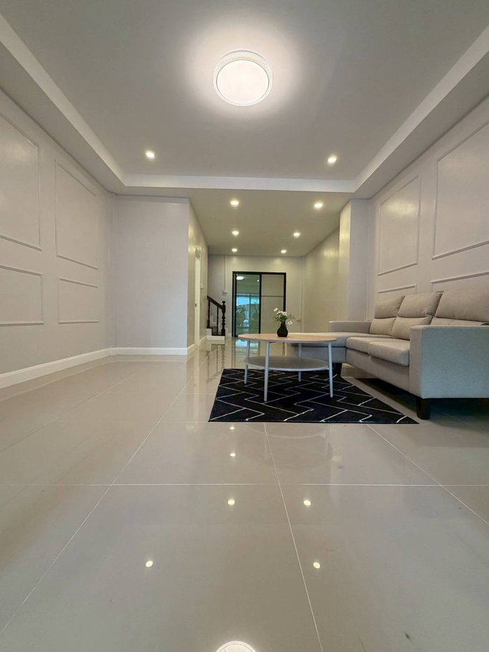 picture ⭐✨RH-051 Townhouse for Sale at Lapawan 3 ✨⭐ - 2/15