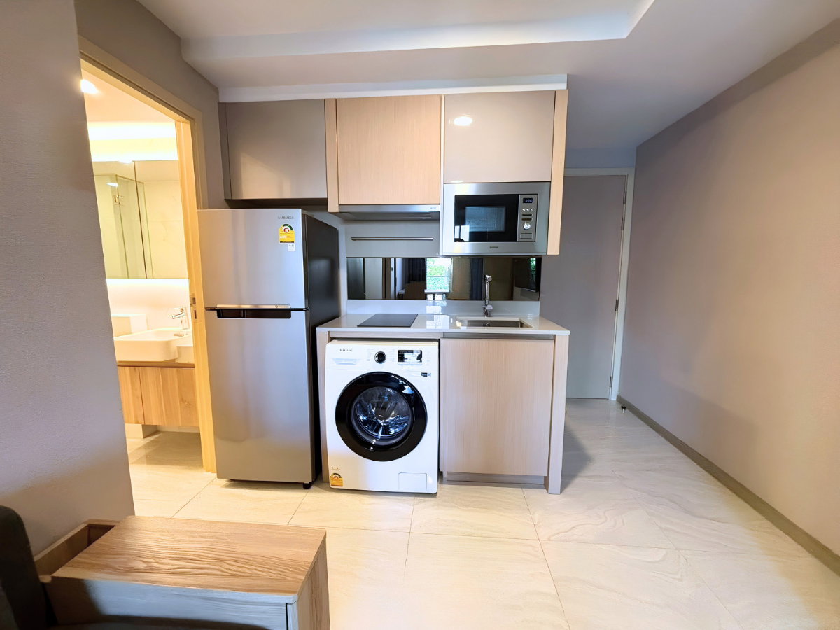 รูป 🔥 Walden Asoke  เพียง 35,000 บาท ✨ 1 Bedroom Plus | 2 ห้องน้ำ | 37 ตร.ม. ใกล้ BTS อโศก และ MRT สุขุมวิท พร้อมเข้าอยู่ 🏙️ - รูปที่ 4/10