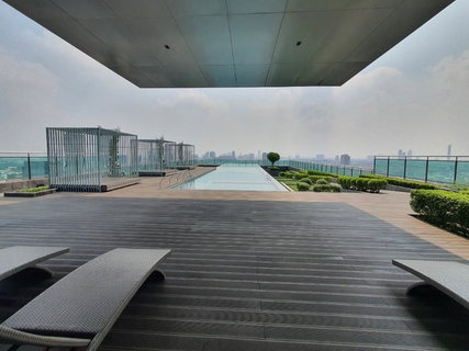 A045342 Centric Sathorn - Saint Louis
