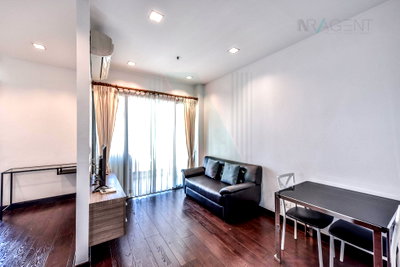 Condos for rent : 🎉 For Rent Condo IDEO Q PHAYATHAI Building 1, Floor 16,1 bed room, Room size 50.00 sqm