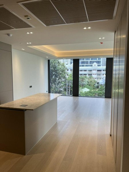 picture A045348 Tonson One Residence - 3/8