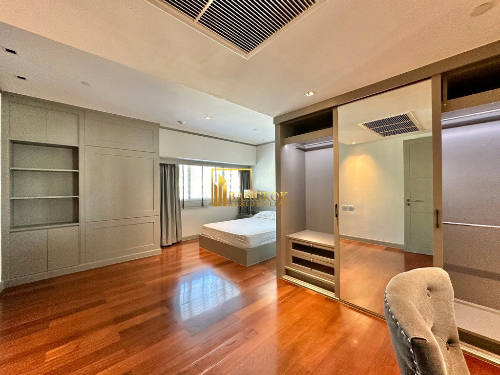 รูป Le Raffine 31 | Superb 3 Bedroom Duplex Condo With Pool - BR11143CD - รูปที่ 25/50
