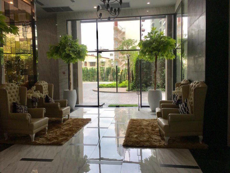 picture A046242 The Rich Sathorn – Taksin - 8/8