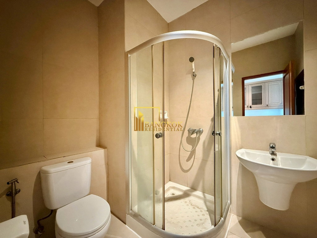 รูป Le Raffine 39 | Remarkable 3 Bedroom Duplex Condo With Pool - BR18307CD - รูปที่ 36/50