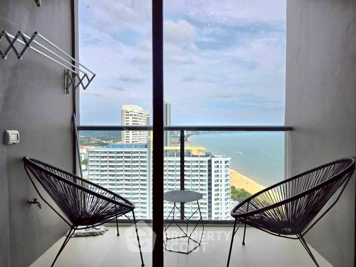 รูป คอนโด 2 ห้องนอน 54 ตร.ม. ชั้นสูง 31 ที่ Aeras Condo Pattaya ใกล้จอมเทียนบีช (ID 3046282) - รูปที่ 10/12
