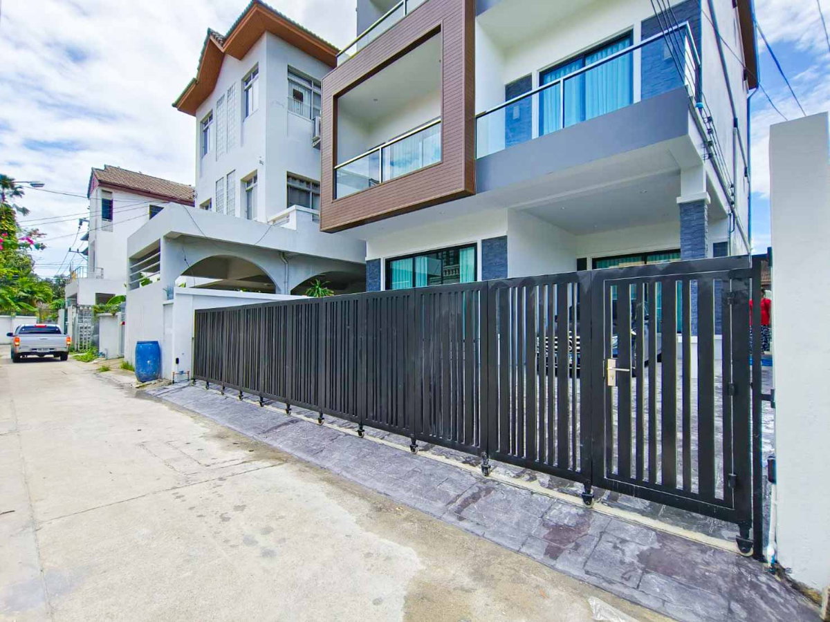 รูป ให้เช่า บ้านเดี่ยว 3 ชั้น สุขุมวิท 65  แบบ 4 นอน 6 น้ำ ขนาด 50 ตรว 330 ตรม ใกล้ BTS เอกมัย ทองหล่อ พระราม 4 พระโขนง : KT26R-017 - รูปที่ 2/22