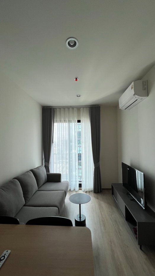 รูป ให้เช่า NUE District R9 2 ห้องนอน มีให้เลือก ชั้น 19 และชั้น 27 วิวเมือง พร้อมเฟอร์นิเจอร์ครบ ใกล้ MRT พระราม 9 - รูปที่ 2/6