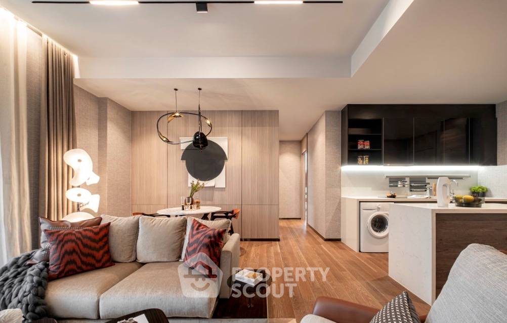 picture Pet-Friendly 2-BR Condo For Sale At Muniq Langsuan, 12A, BTS Ratchadamri (ID 3043625) - 5/5