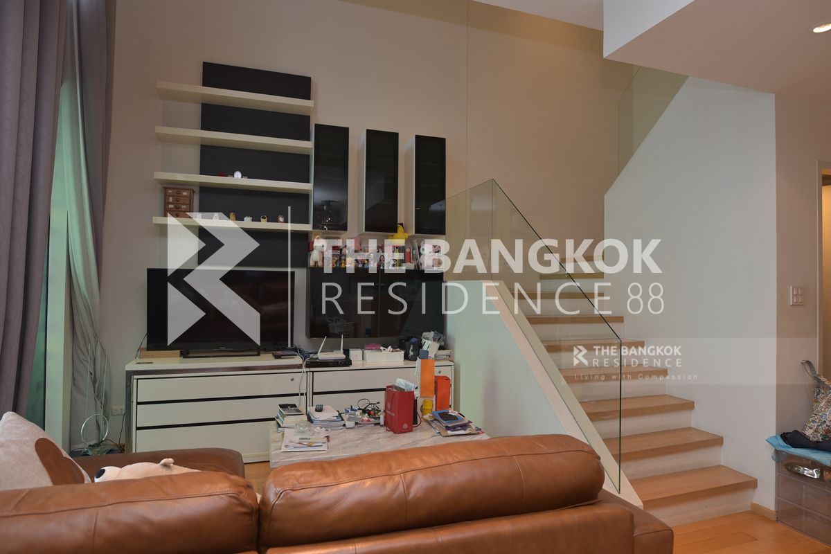 รูป ราคาดี ทำเลเด็ด วิลล่า ราชเทวี ใกล้ Airport Rail Link สถานีพญาไท - รูปที่ 1/10