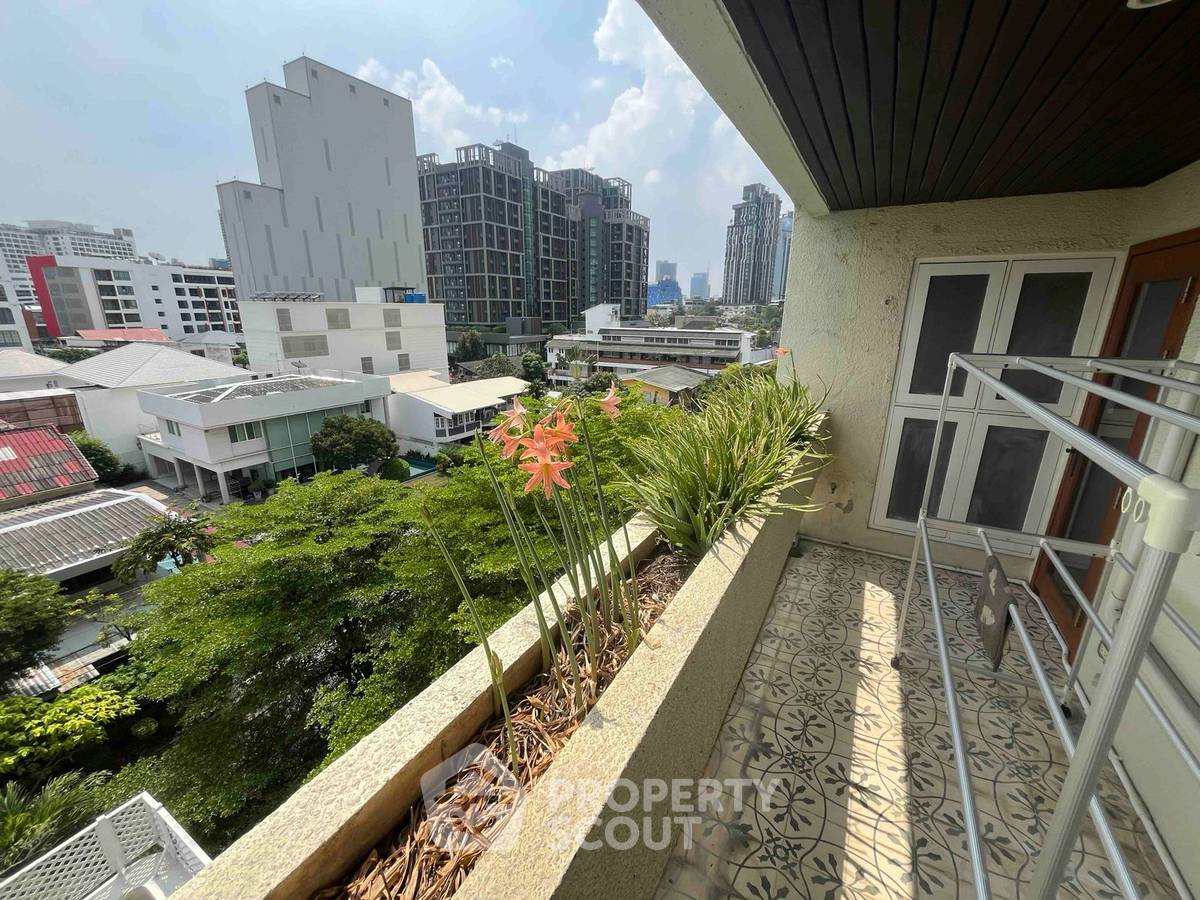 รูป คอนโด 2 ห้องนอนให้เช่า Beverly Hill Mansion สุขุมวิท 63 ชั้น 5 ขนาด 120 ตร.ม. ใกล้ BTS เอกมัย (ID 2745080) - รูปที่ 10/16