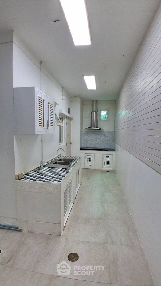 รูป บ้าน 4 ห้องนอน ขาย เฟรนด์ลี่สัตว์เลี้ยง เดอะ เซนโทร วัชรพล ใกล้สายไหม (ID 3045857) - รูปที่ 6/20
