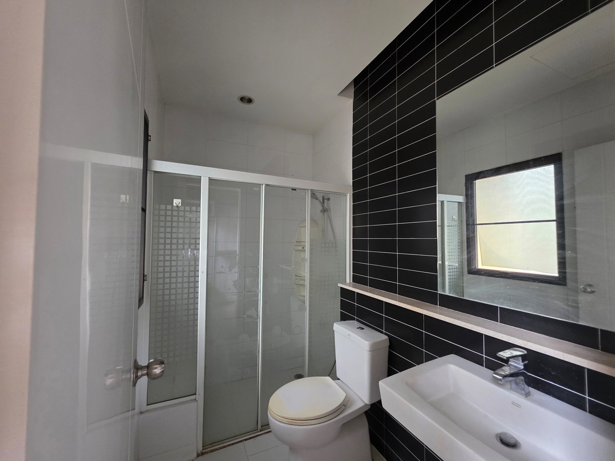 รูป ขายทาวน์โฮม 3 ชั้น Six Nature กัลปพฤกษ์ 17 ตรว. เฟอร์ฯบิ้วอิน เขตบางเเค กรุงเทพฯ - รูปที่ 22/23