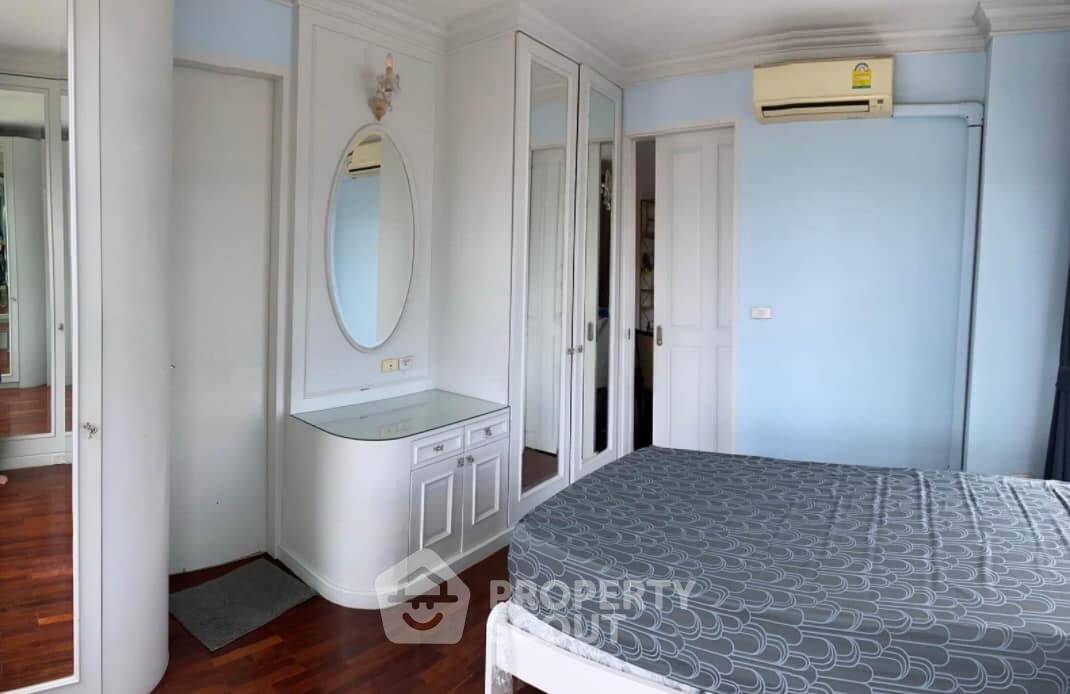 picture 3-BR Condo At Baan Klang Krung Siam-Pathumwan, 100m to BTS Ratchathewi (ID 1648891) - 7/15