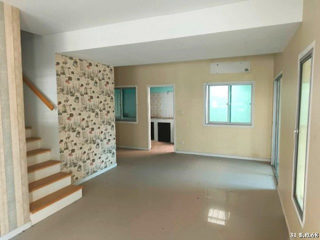 picture FOR SALE  TOWNHOUSE PROPERTY  2209000 BAHT. - 3/8